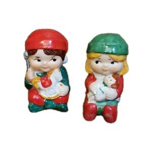 Vintage Santas Helpers Salt And Pepper Figurines Boy Girl Elf Avon 1983